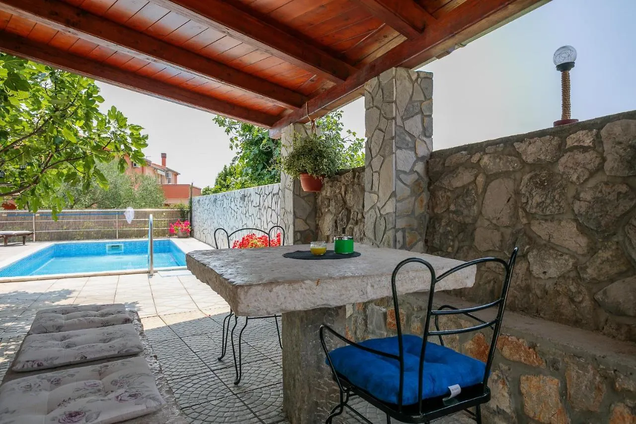 Villa Galovic Brzac